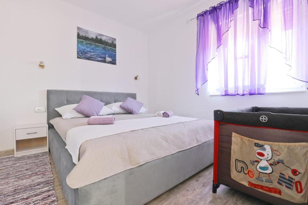 Apartman Teo &Tena Otocac Exterior photo